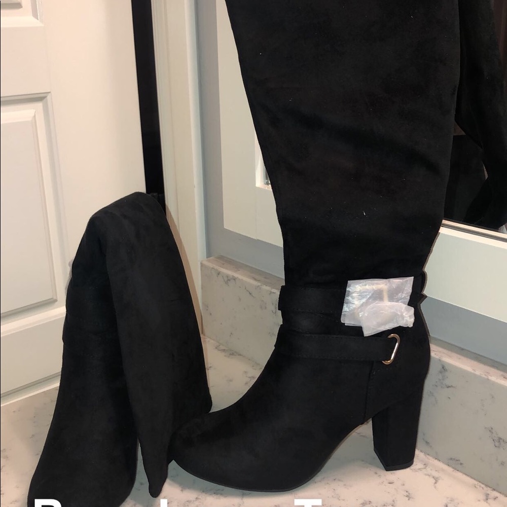 Brand new knee boots!